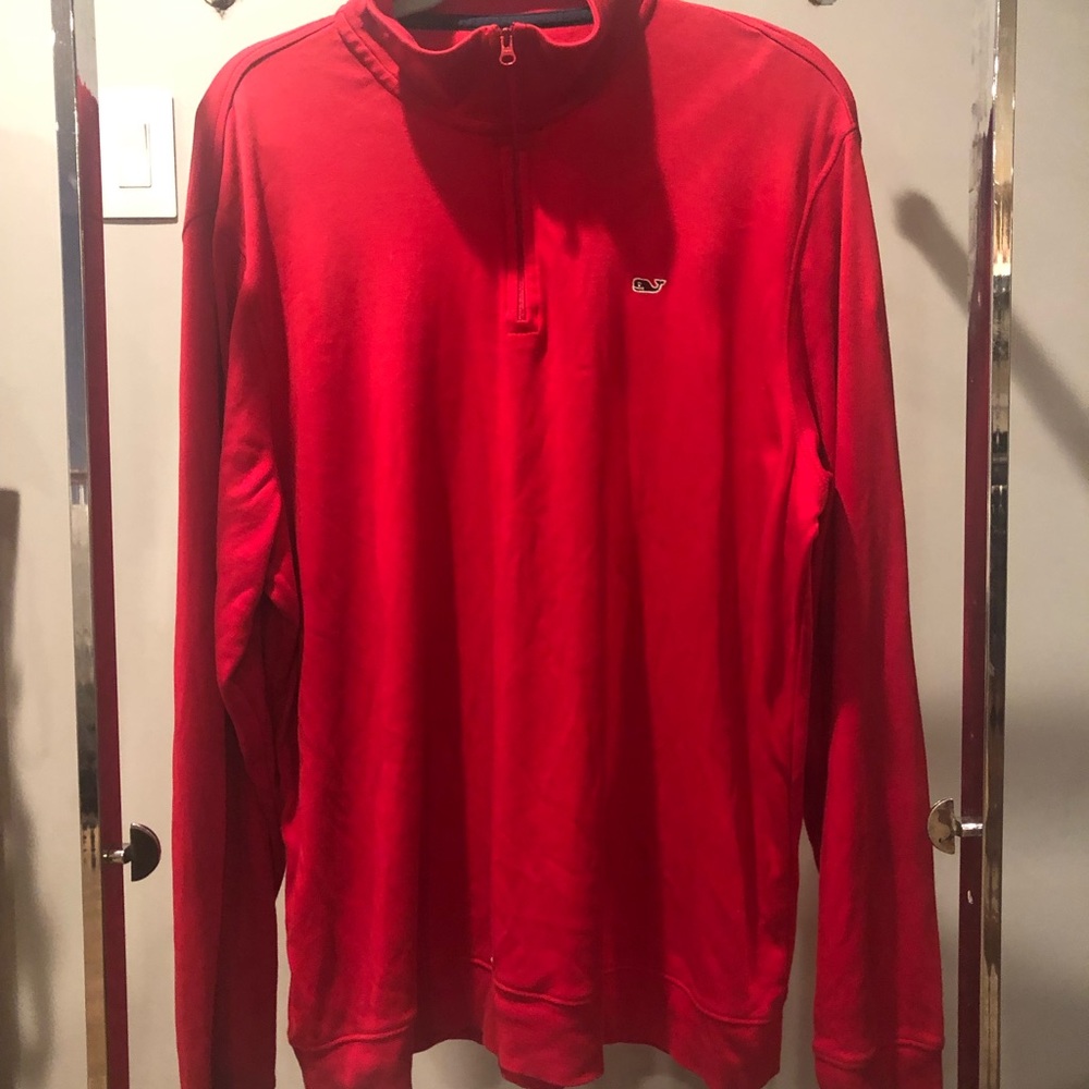 Vineyard Vines Pull Over Size L Color Red